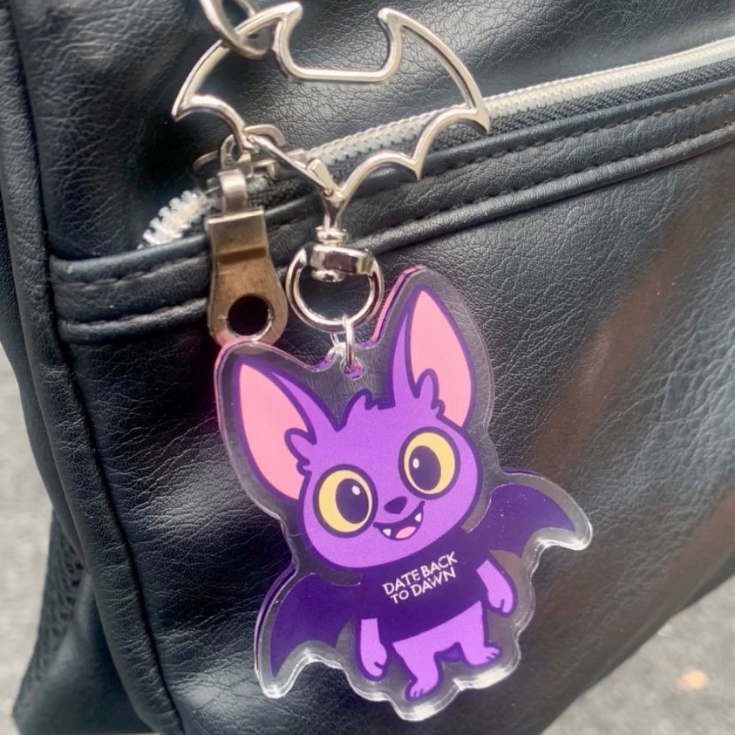 KURO キーホルダー